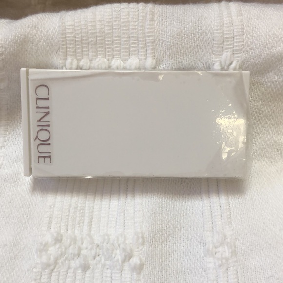 CLINIQUE all about shadow duo - like mink - Picture 5 of 5